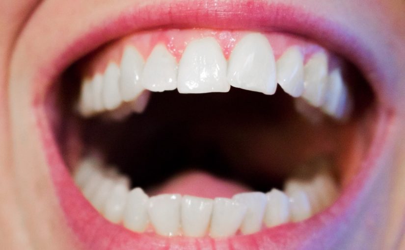 Aktualna technika używana w salonach stomatologii estetycznej być może spowodować, że odbierzemy piękny uśmiech.