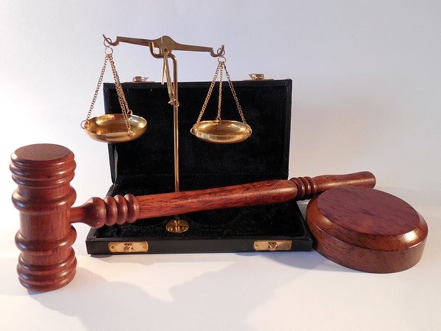 W czym zdoła nam wspomóc radca prawny? W jakich kwestiach i w jakich płaszczyznach prawa wspomoże nam radca prawny?